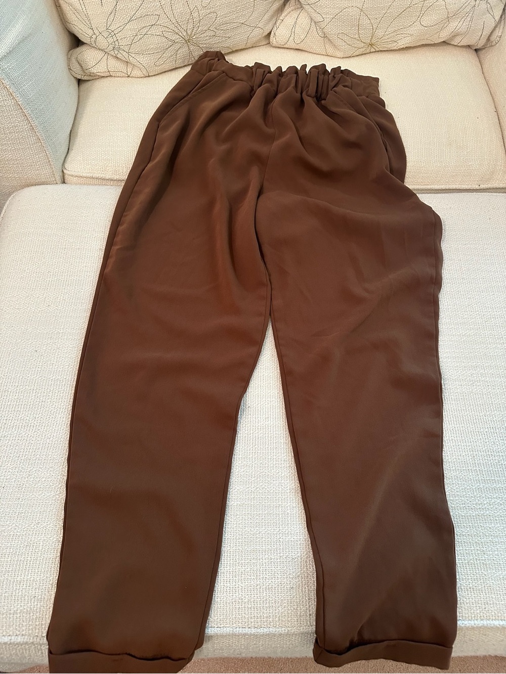 SO Women's Brown Elastic-Waist Jogger Pants